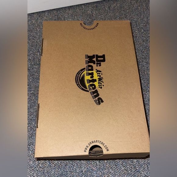 NIB Dr. Martens 1460 Pascal Rainbow burst!! - Picture 4 of 5